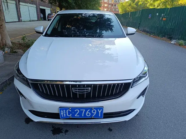 Geely Emgrand — Фото автомобиля 2