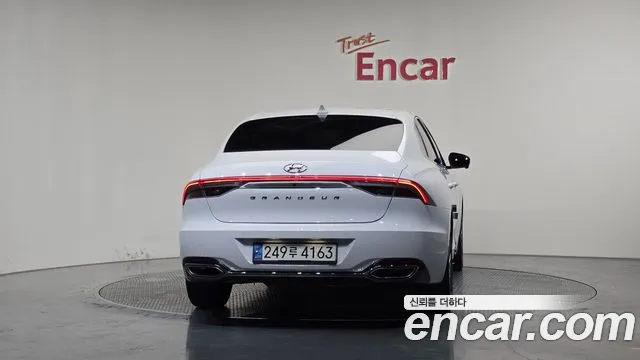Hyundai Grandeur Новый Grandeur IG — Фото автомобиля 4