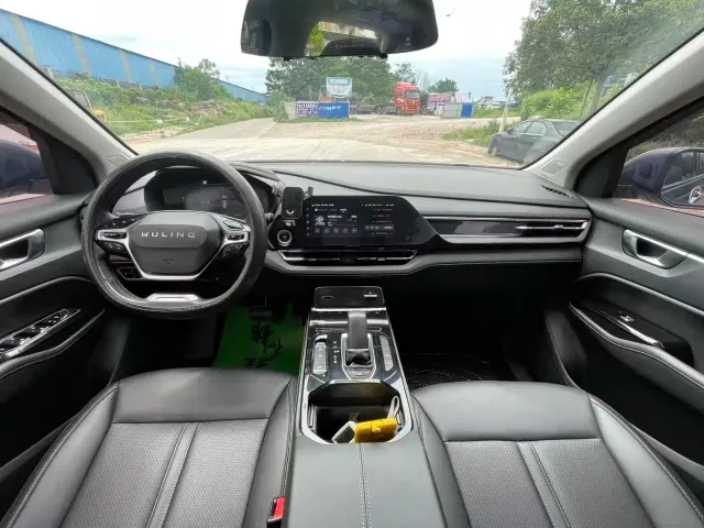 Wuling Victory — Фото автомобиля 6