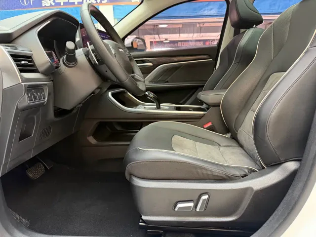 Haval H6 — Фото автомобиля 13