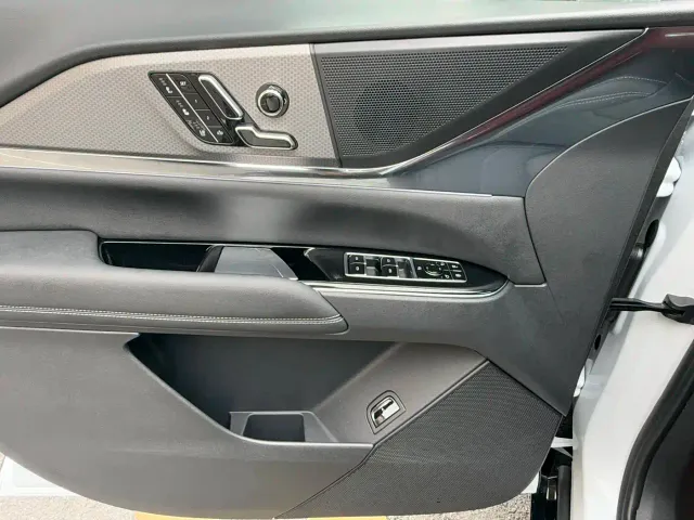 Cadillac XT5 — Фото автомобиля 18