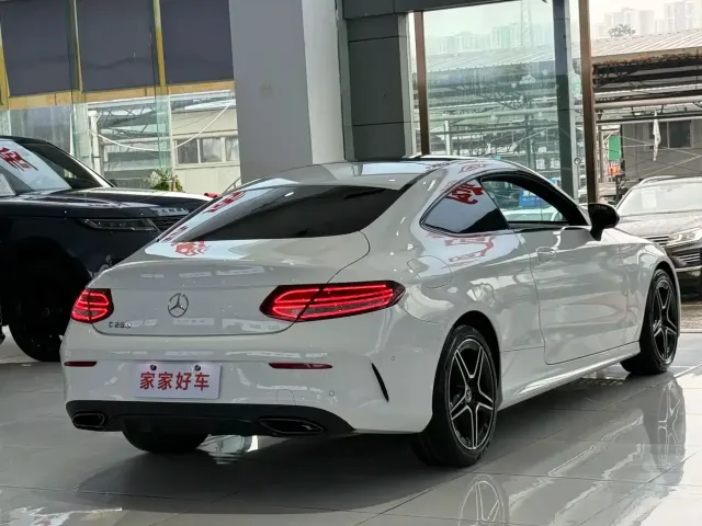 Mercedes-Benz C-Class — Фото автомобиля 18
