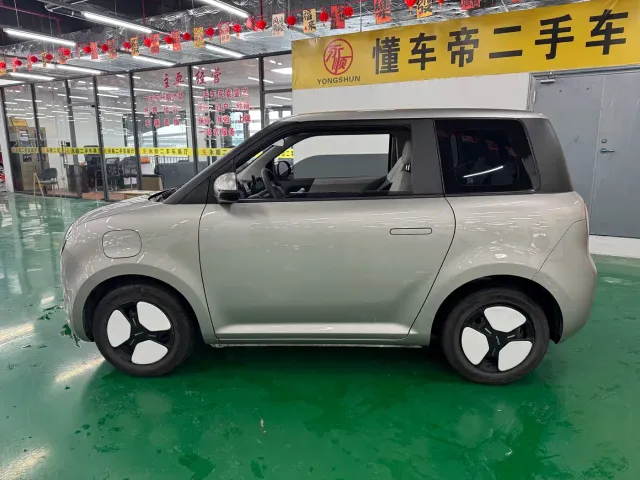 Changan Lumin — Фото автомобиля 9