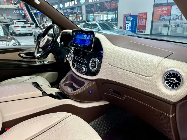 Mercedes-Benz Vito — Фото автомобиля 8