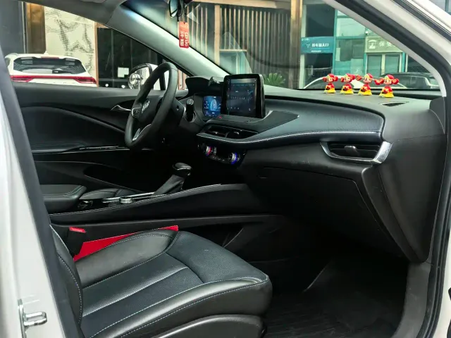 Buick Velite 6 — Фото автомобиля 7