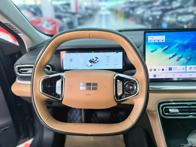 Geely Galaxy Stellar 6 — Фото автомобиля 13