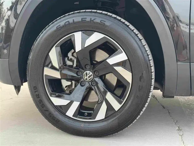 Volkswagen Teramont — Фото автомобиля 22