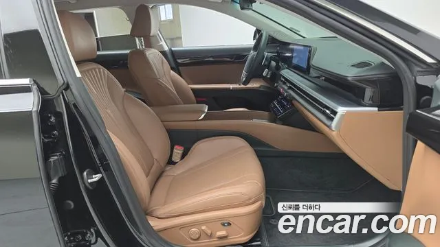 Hyundai Grandeur Grandeur (GN7) 2.5 Бензин 2WD — Фото автомобиля 4
