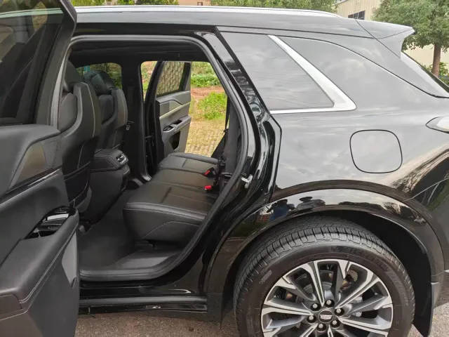 Cadillac XT5 — Фото автомобиля 6