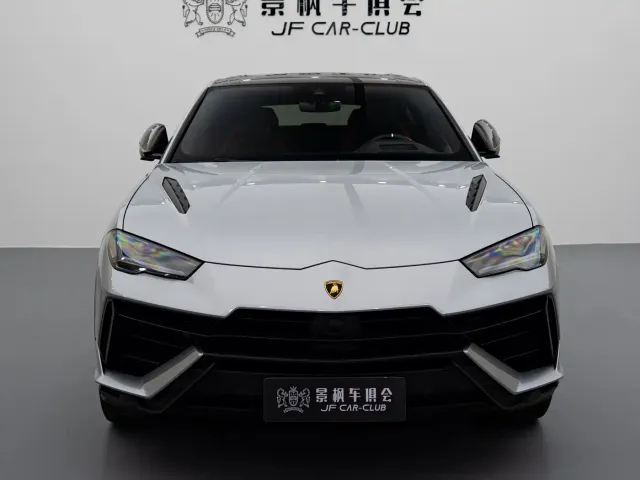 Lamborghini Urus — Фото автомобиля 2