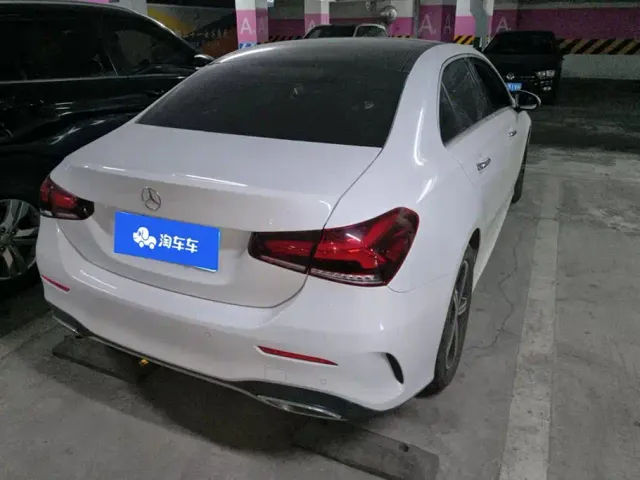Mercedes-Benz A-Class — Фото автомобиля 3