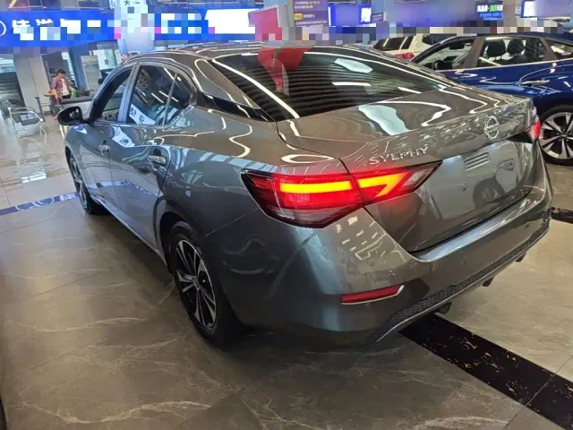 Nissan Sylphy — Фото автомобиля 4