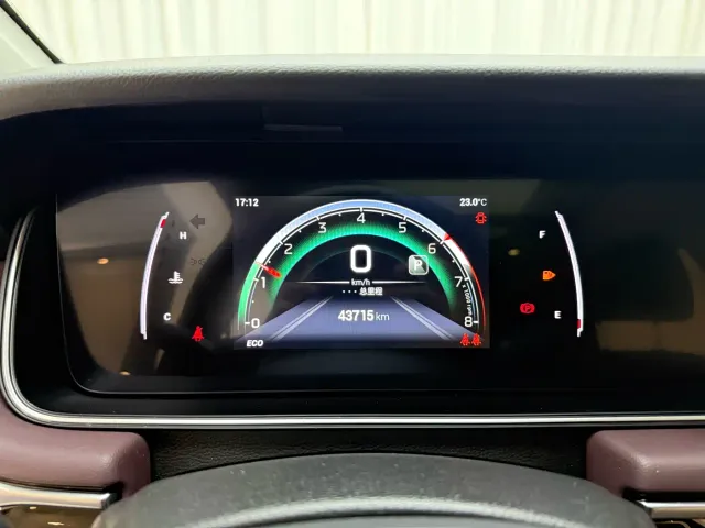 GAC Trumpchi M6 — Фото автомобиля 11