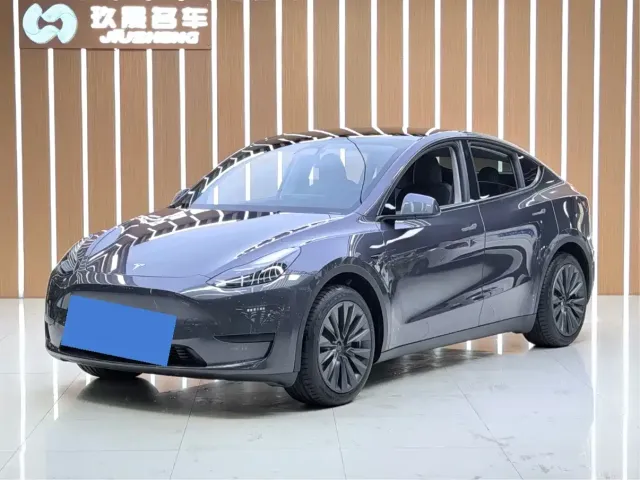 Фотография автомобиля — Tesla Model Y