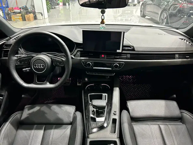 Audi A4L — Фото автомобиля 8