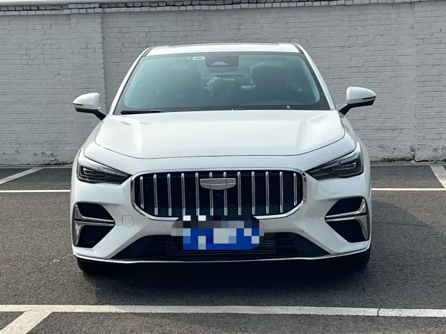 Geely Emgrand — Фото автомобиля 2