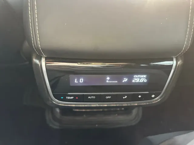 GAC Trumpchi GS8 — Фото автомобиля 9
