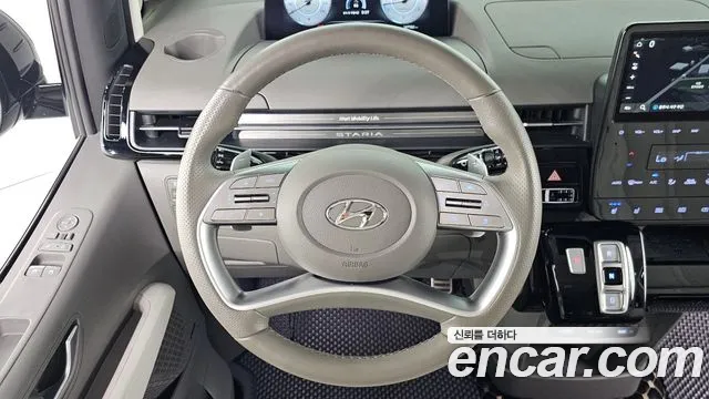 Hyundai Staria Staria L3.5 Lounge 9 мест — Фото автомобиля 12