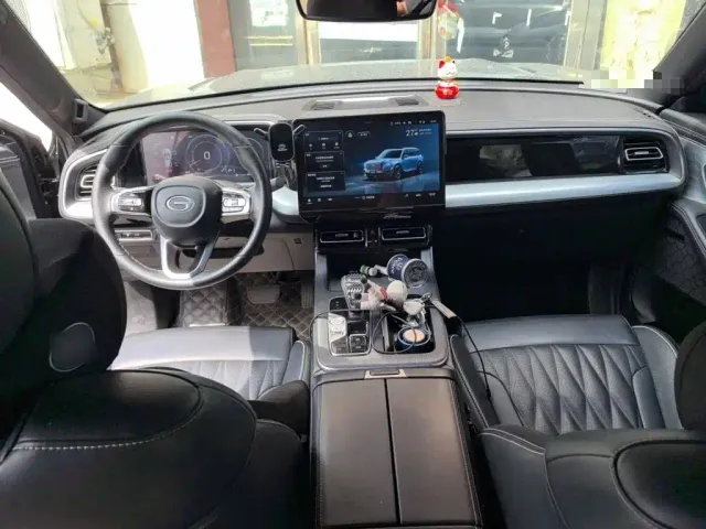 GAC Trumpchi GS8 — Фото автомобиля 5