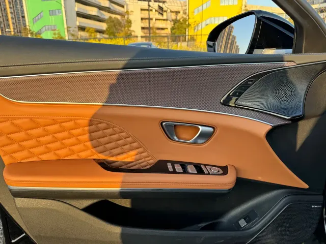 BYD Han — Фото автомобиля 10