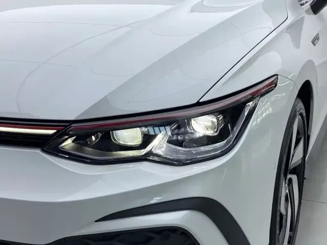 Volkswagen Golf GTI — Фото автомобиля 5