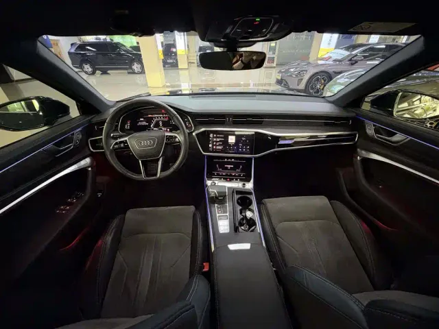 Audi A6L — Фото автомобиля 5