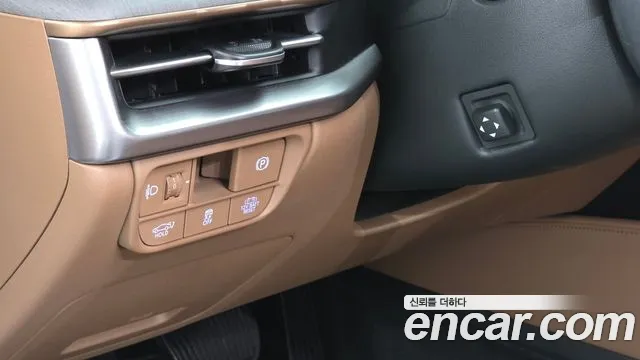 Hyundai Grandeur GN7 — Фото автомобиля 15