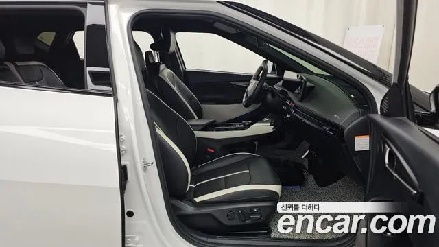 Kia EV6 — Фото автомобиля 7