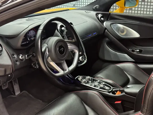 McLaren GT — Фото автомобиля 4