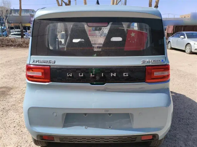 Wuling Hongguang Mini EV — Фото автомобиля 5