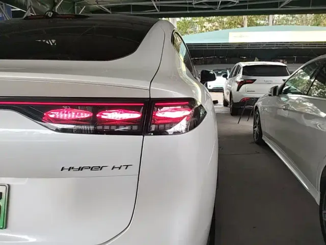 GAC Hyptec HT — Фото автомобиля 7