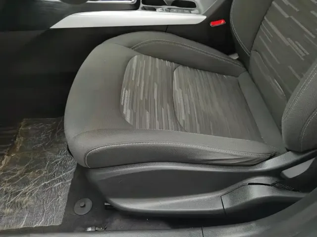 Chevrolet Monza — Фото автомобиля 20