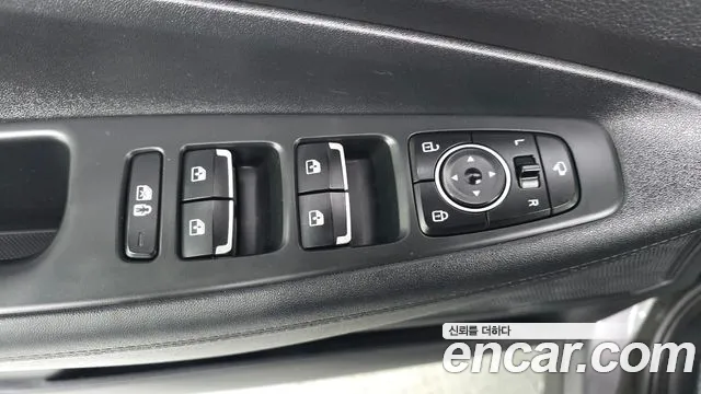 Hyundai Santafe Новый Santa Fe — Фото автомобиля 18