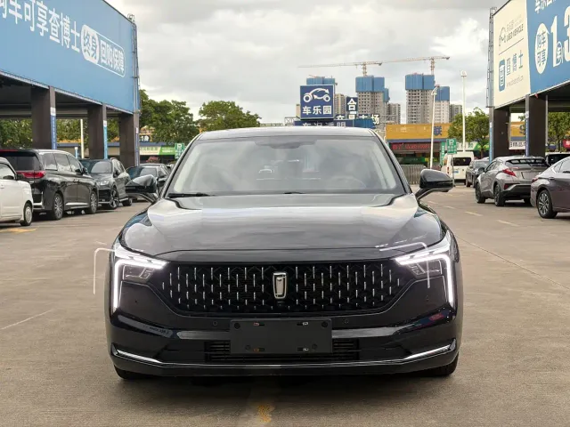 Bestune B70 — Фото автомобиля 2