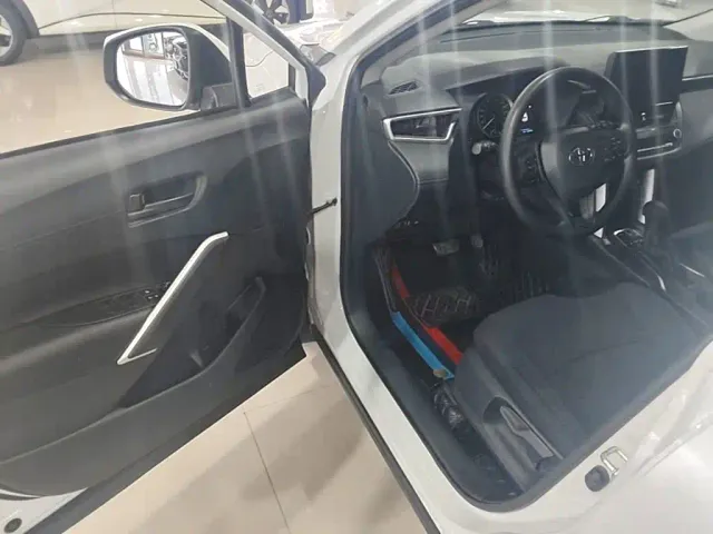 Toyota Corolla Cross — Фото автомобиля 15