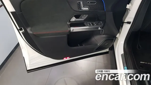 Mercedes-Benz EQB X243 — Фото автомобиля 15