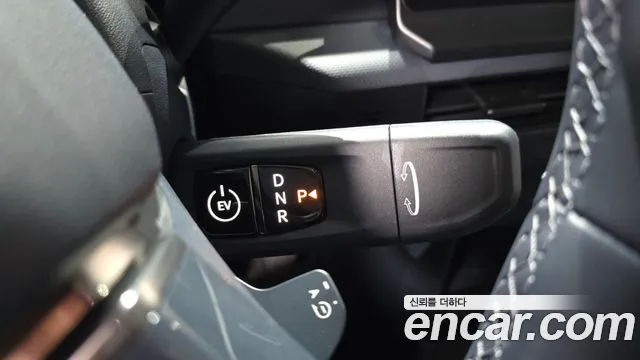 Kia PV5 — Фото автомобиля 12
