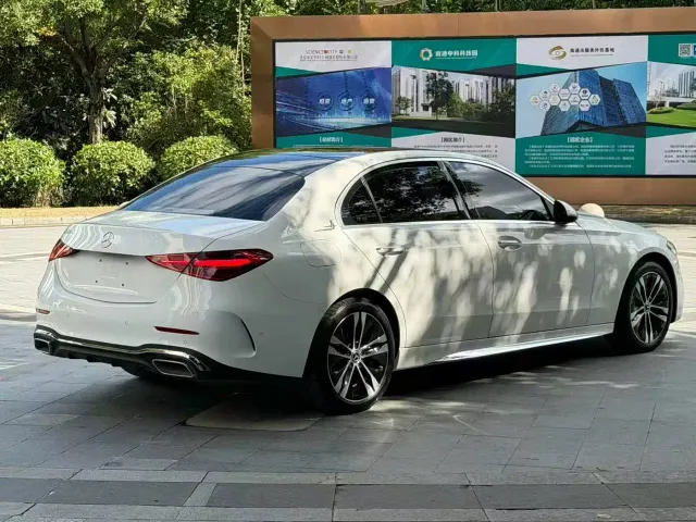 Mercedes-Benz C-Class — Фото автомобиля 6