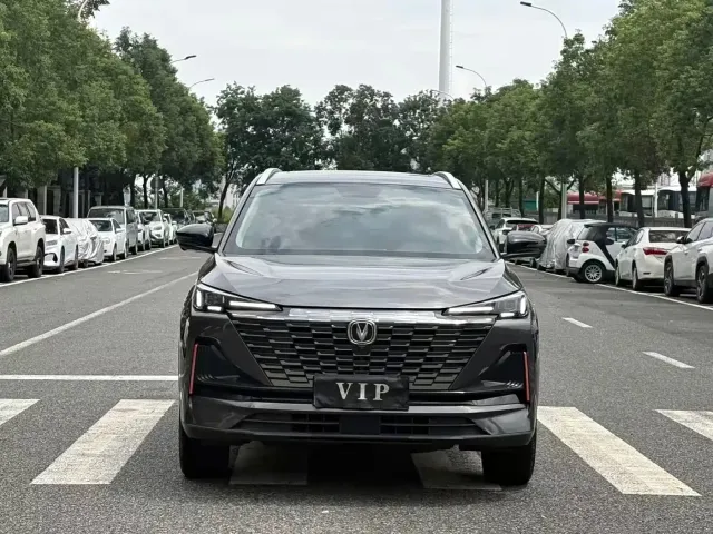 Changan CS55 Plus — Фото автомобиля 2