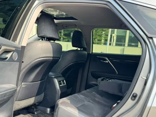 Lexus RX — Фото автомобиля 6