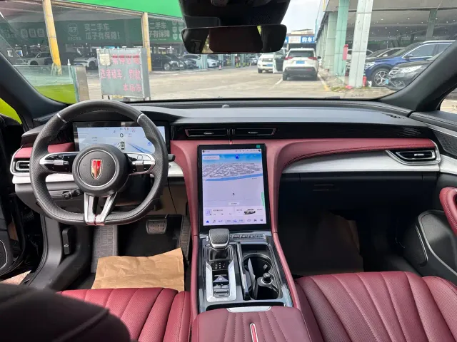 Hongqi H5 — Фото автомобиля 4