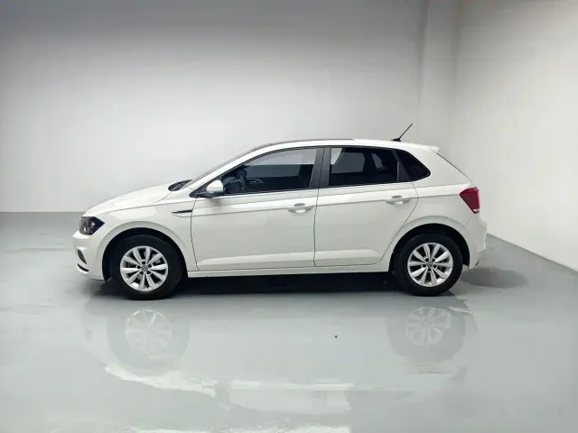 Volkswagen Polo — Фото автомобиля 10