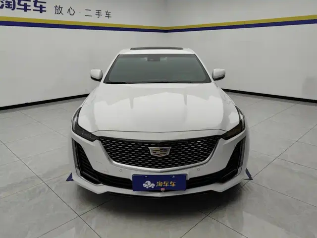 Cadillac CT5 — Фото автомобиля 2