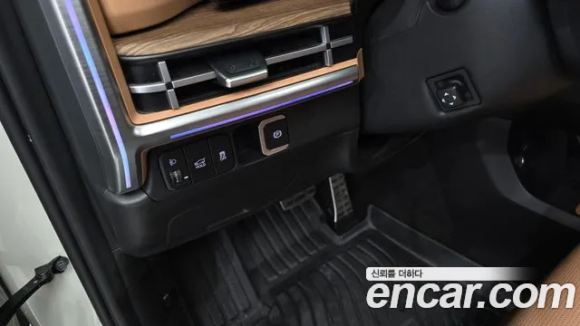 Hyundai Santa Fe MX5 — Фото автомобиля 20