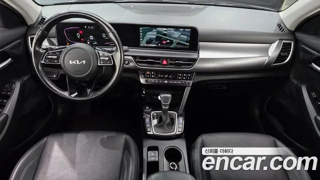 Kia Seltos New — Фото автомобиля 10