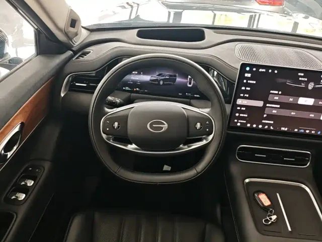 GAC Trumpchi Xiangwang S9 — Фото автомобиля 10