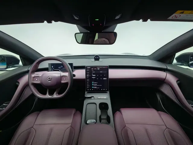 Nio ET5 Touring — Фото автомобиля 10