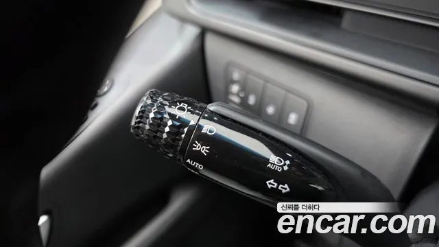 Hyundai Staria Staria 4WD Tourer 9 мест — Фото автомобиля 8