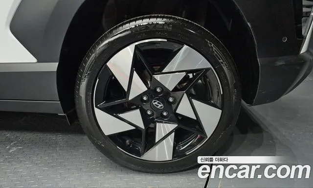 Hyundai Kona SX2 — Фото автомобиля 6