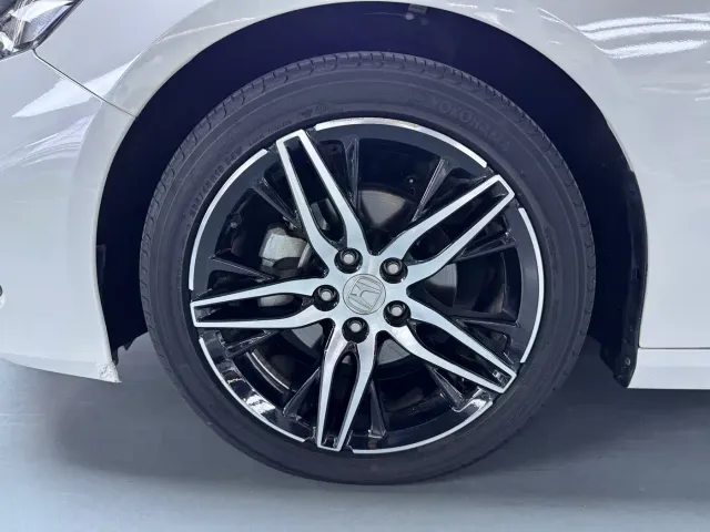 Honda Accord — Фото автомобиля 4